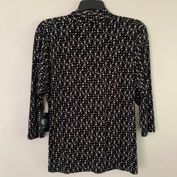 Vince Camuto 2X Black/White Surplice Ruched Side Top 3/4 Sleeve Stretch NWT - Picture 2 of 11
